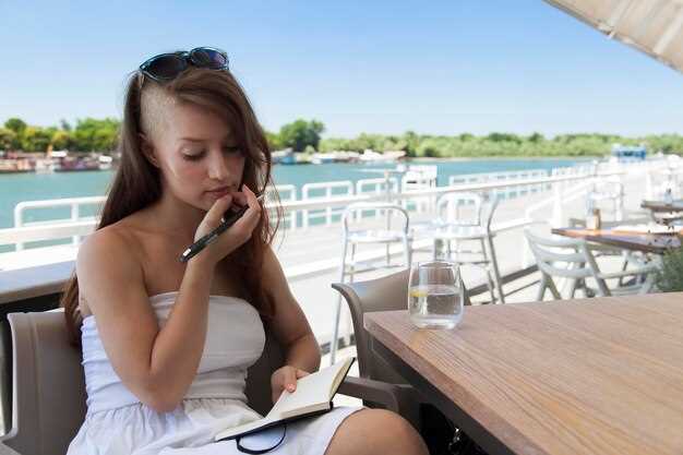 Lady Isabela Luxury Crewed Motor Yacht – Charter Guide & Features