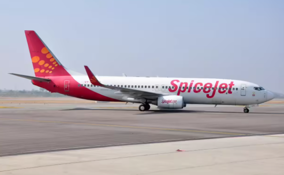 SpiceJet Targets Restart of 10 Grounded Aircraft by April 2026