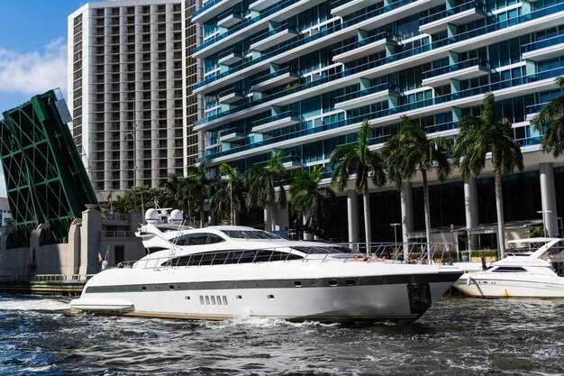 Superyachts for Charter – Luxury Yacht Charters Worldwide