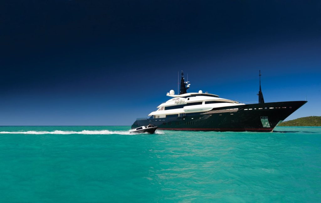 Special Charter Offer: Superyacht ALFA NERO in Greece