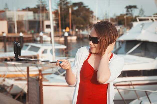 Your Complete Guide to Chartering Luxury Yachts | Expert Tips