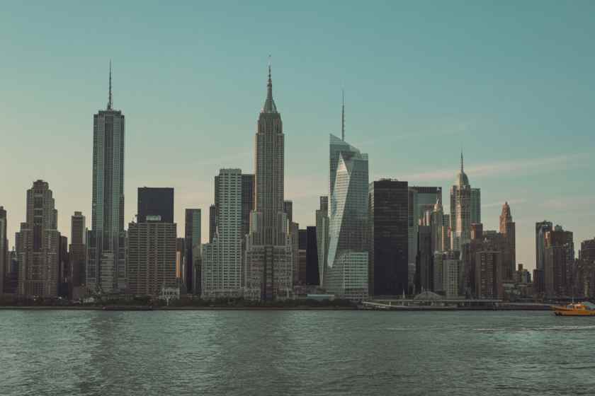 US East Coast Faces Travel Disruptions as Nor’easter Approaches