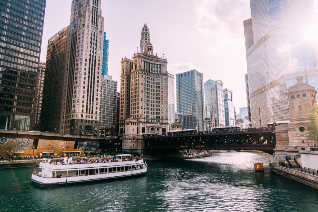 How Chicago Reinvents Itself to Welcome Travelers Worldwide