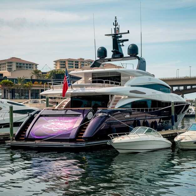 Used Lazzara Yachts for Sale | Luxury Pre-Owned Yachts