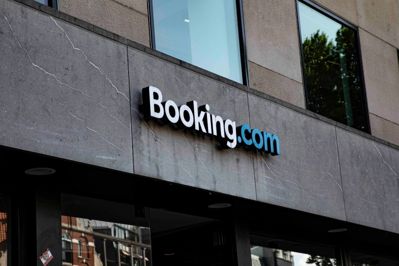 Booking Holdings Advances Travel with AI Integration and Market Expansion