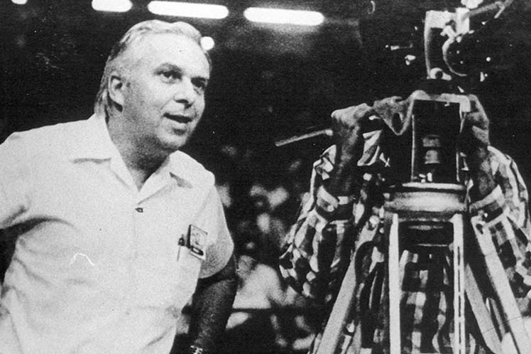 The Cinematic Journey of Santiago Álvarez from Cuba to Vietnam