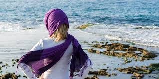 Why a Sarong is the Ultimate Travel Companion for Smart Holiday Packing