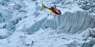 Rescue Teams Deployed to Save Tourists Trapped in Mustang’s Snowy Terrain