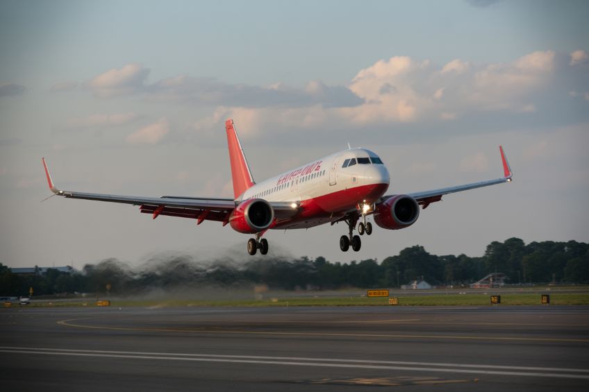Unexpected Return of Air New Zealand Flight NZ569 to Auckland After Takeoff