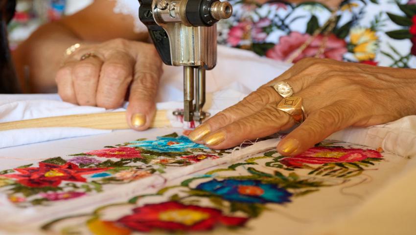 Enhancing Maya Artisan Communities via Artisan-Led Tourism in Mexico