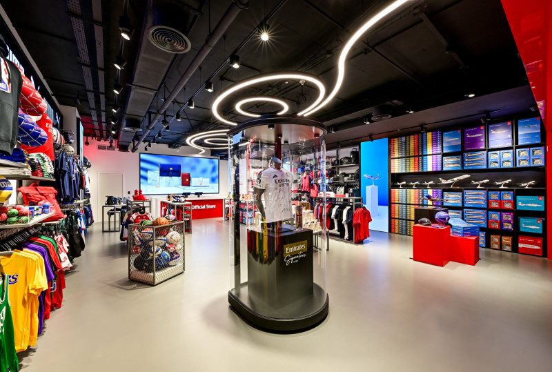 Emirates Introduces Signature Series, Showcasing Football Legends and Charity Initiatives