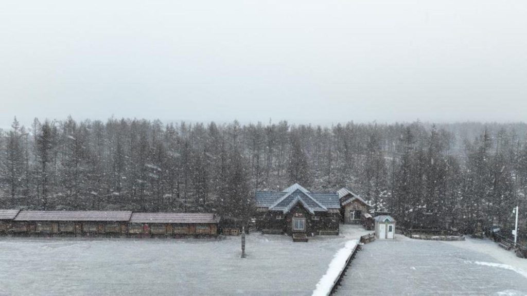 L'essor du tourisme hivernal d'Arxan renforce les voyages transfrontaliers sino-russes