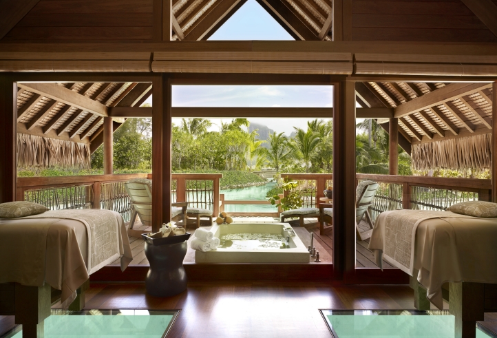 Commencez 2026 avec le bien-être et la romance dans le paradis tropical de Bora Bora