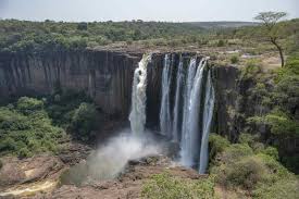 Around-the-Clock Access at Victoria Falls Opens New Avenues for Travel and Commerce