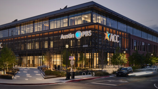 Ünnepeld az On Story 16. évadának premierjét az Austin PBS Stúdióban!