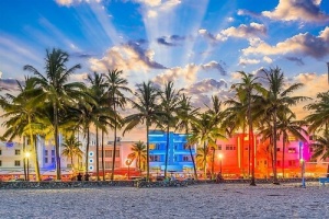 Experience the Magic of Miami Beach’s Holiday Season in December