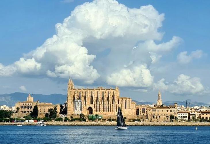 Britse en Noord-Amerikaanse toeristen stimuleren de Spaanse winterreismarkt