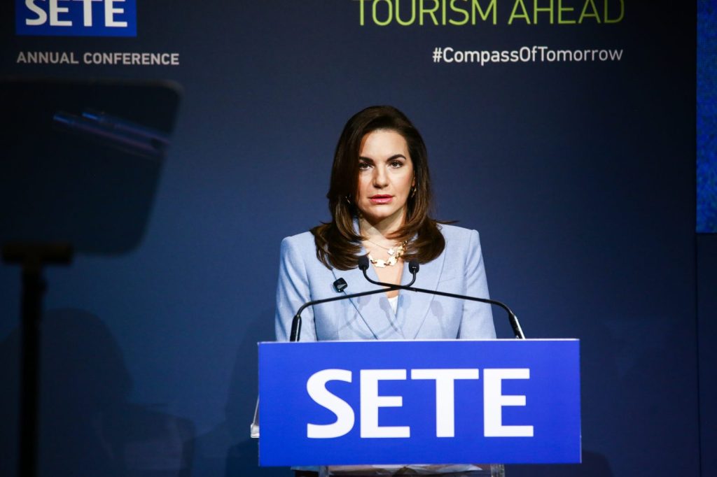 De Toekomst van het Griekse Toerisme: Hoe AI de Reiservaring Verbetert