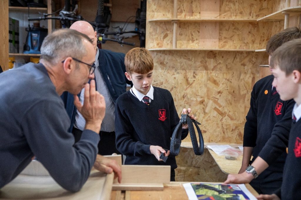 Manor Academy’s Recycled Dog Harness Wins V&A Innovate