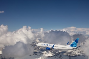 United Airlines Announces Increased Winter Holiday Travel and Festive Highlights