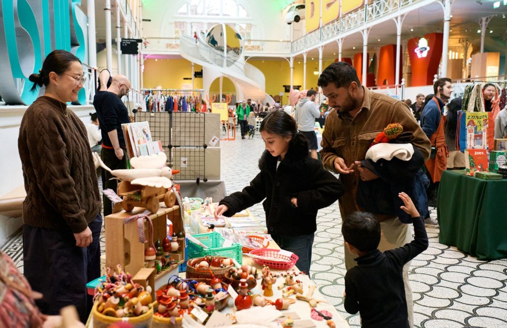 Young V&A’s Festive Winter Market and Award-Winning Initiatives