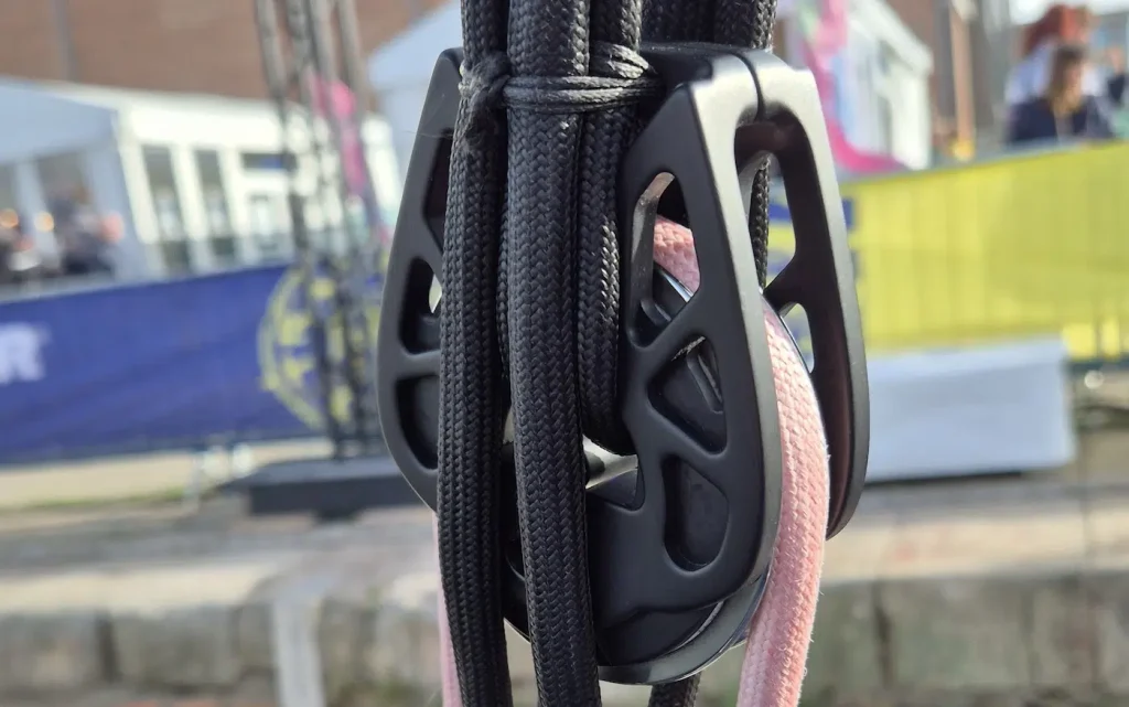 Francesca Clapcich races with UBI MAIOR Italia deck systems