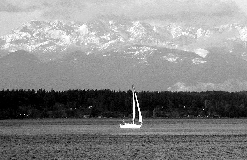 Winter Sailing and Smart Boat Care in Cold Months