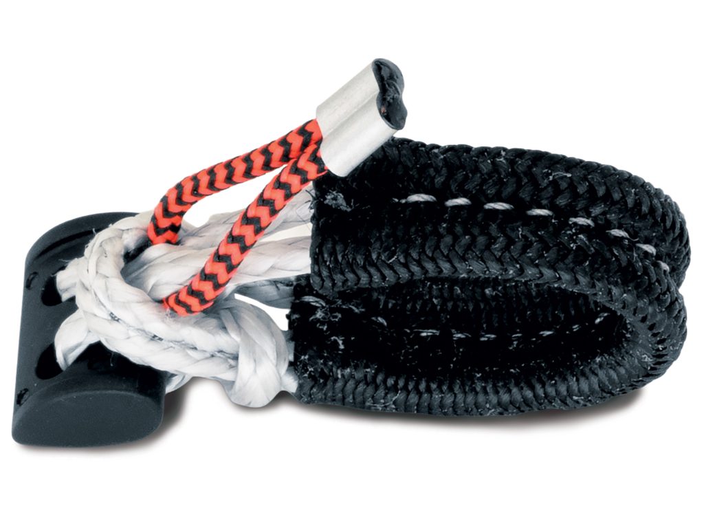 Choosing the Right Clew Connection for Your Boat