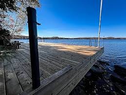 Dock-Proven Bird Repellents for Clean Decks