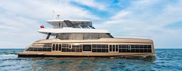 Solar and Lithium Transform Air Conditioning on Yachts