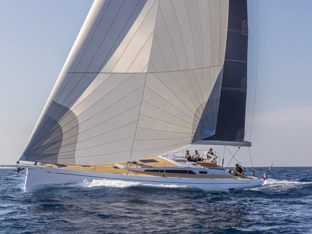 Grand Soleil 52 Performance — Modern Performance Cruiser