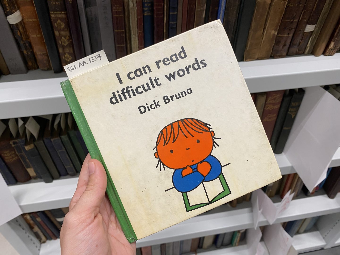 Machines and Cities in Children’s Picture Books