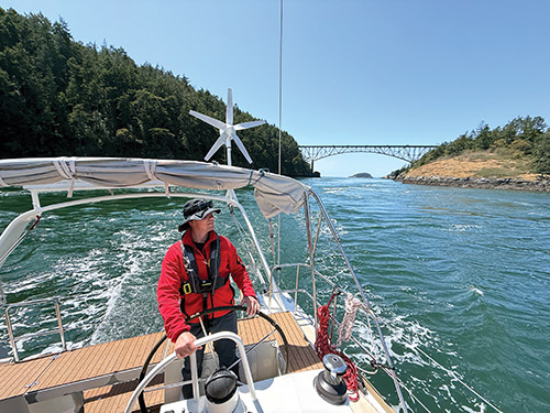 Who’s at the Helm: Autopilot or Windvane?