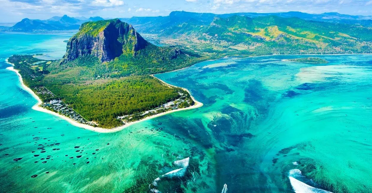 Seven Nights Sailing the Coast of Mauritius
