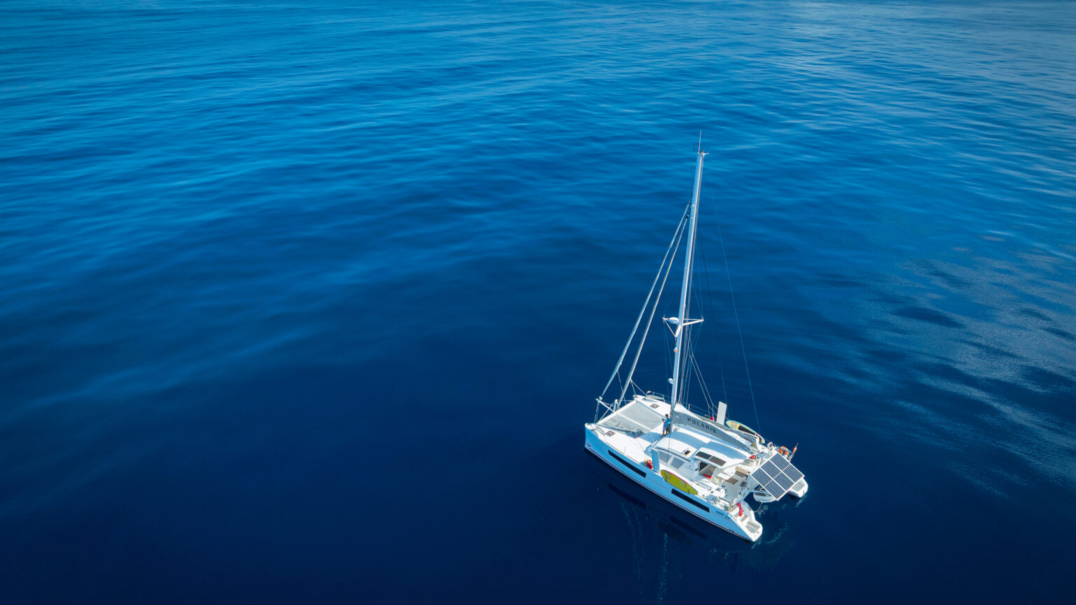 Navigating Indonesia’s islands: routes, weather and anchorages