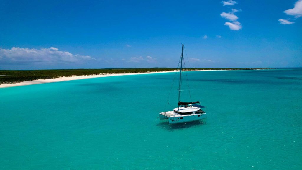 Living Aboard: Weathering Arguments and Keeping the Dream