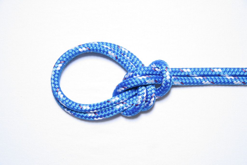 Mastering the Bowline: Secure Loops for Every Mooring